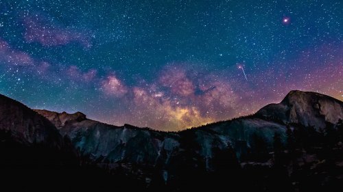 Milky Way Over Mountains HD Desktop Wallpaper