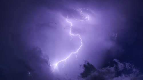 Purple Lightning HD Desktop Wallpaper